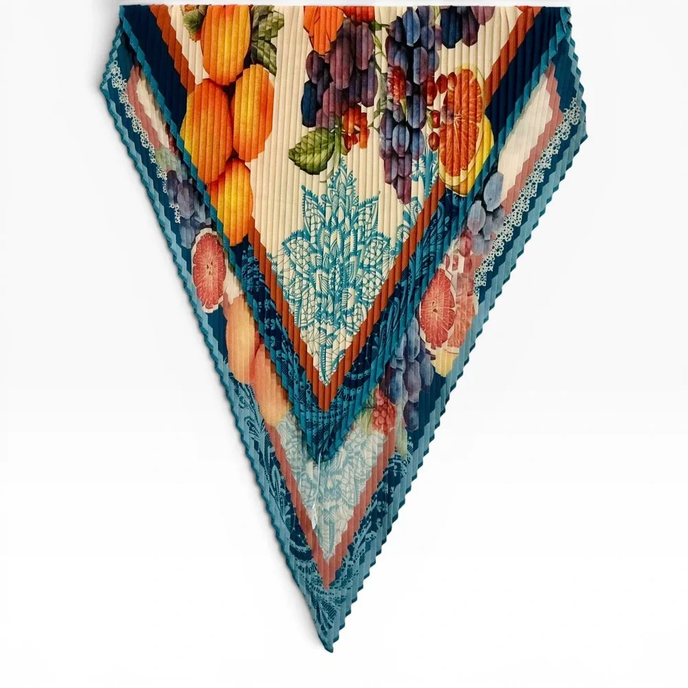 Anthropologie Fruit Print Plissé Pleated Diamond Fruit Scarf Orange Grape Sample